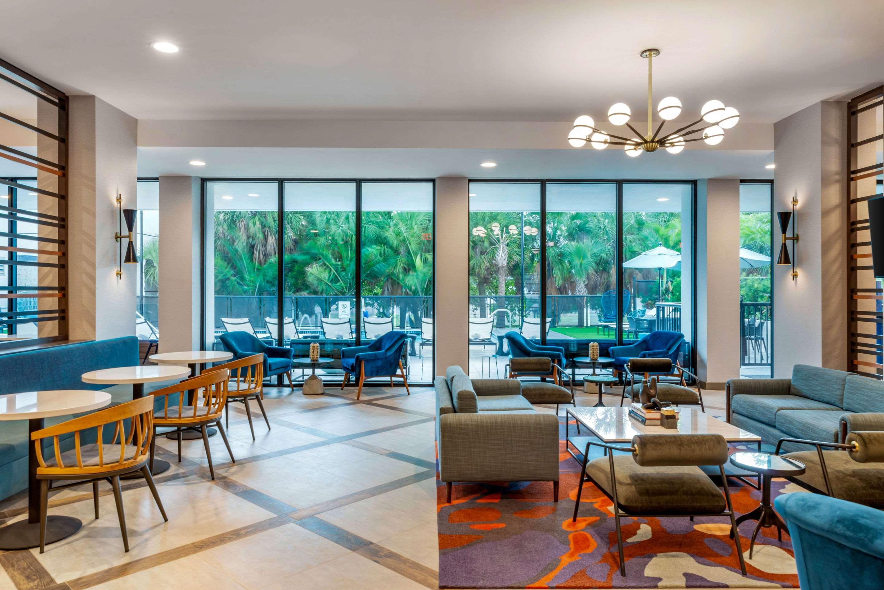 Comfort Inn & Suites Miami International Airport Extérieur photo